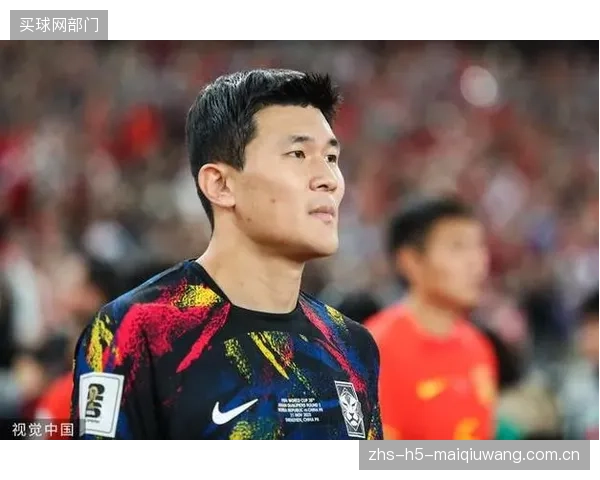 金玟哉是韩国后防绝对核心，他的稳定发挥是球队的生命线。